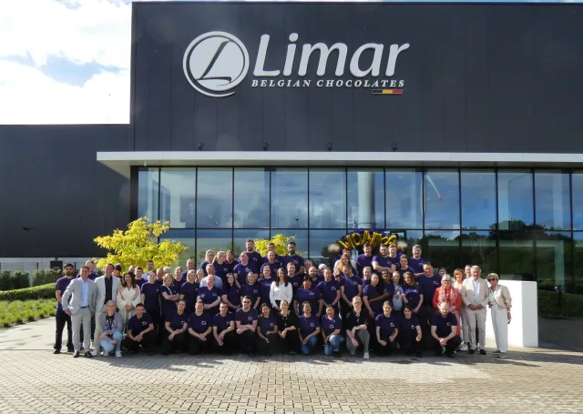 Limar versnelt groene transitie: nieuwe, hoogtechnologische chocoladefabriek is de grootste van de Kempen Limar versnelt groene transitie: nieuwe, hoogtechnologische chocoladefabriek is de grootste van de Kempen